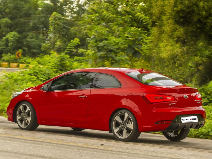  Kia Cerato Koup 2013 года  (фото 20 из 26)